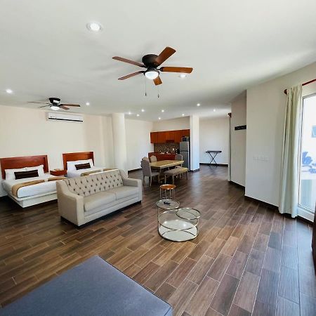 La Lola Hotel & Suites 马萨特兰 外观 照片