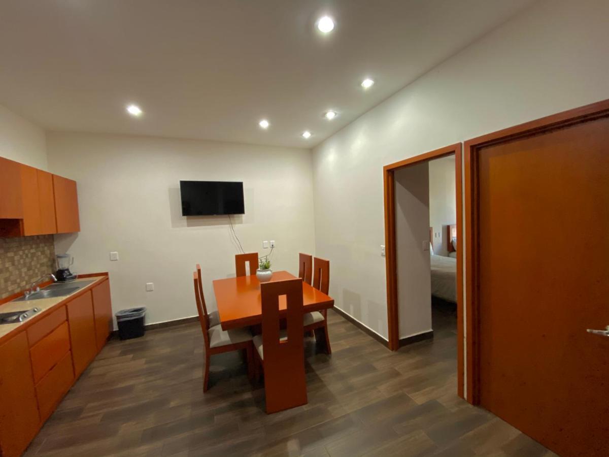 La Lola Hotel & Suites 马萨特兰 外观 照片