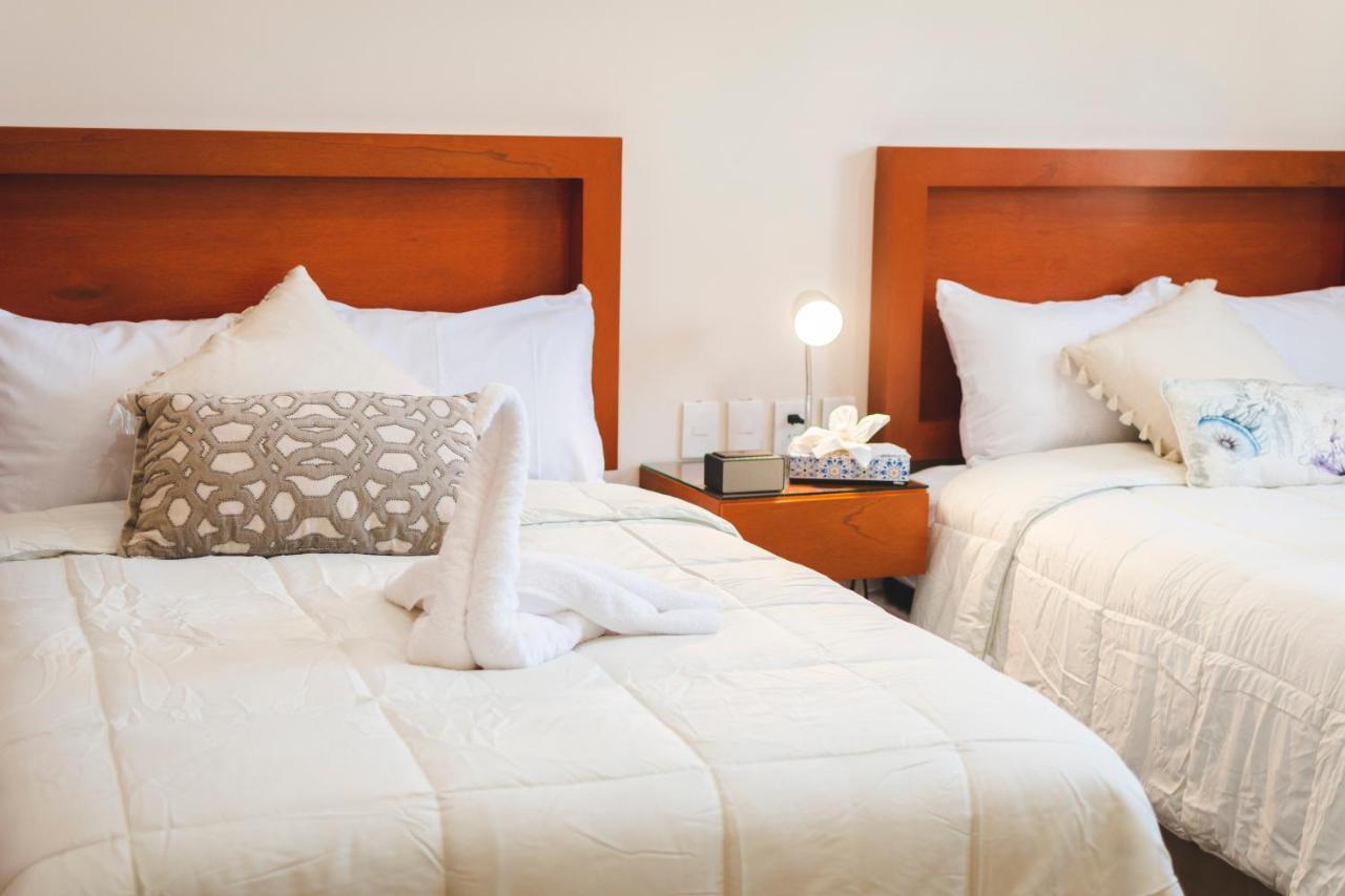 La Lola Hotel & Suites 马萨特兰 外观 照片